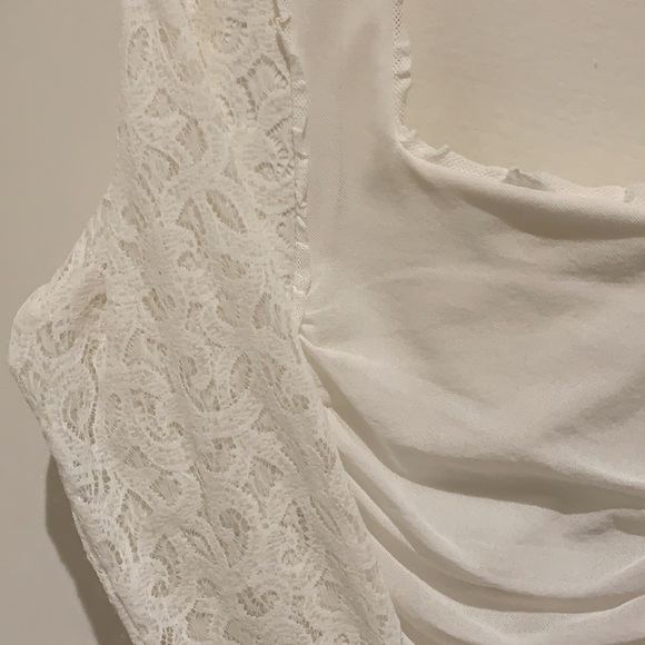 Nwot EMMA lace blouse - Picture 8 of 11